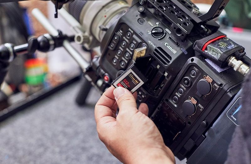 CAMERA CANON EOS C500 MKII 6K