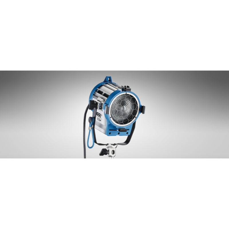 ARRI FRESNEL 650W